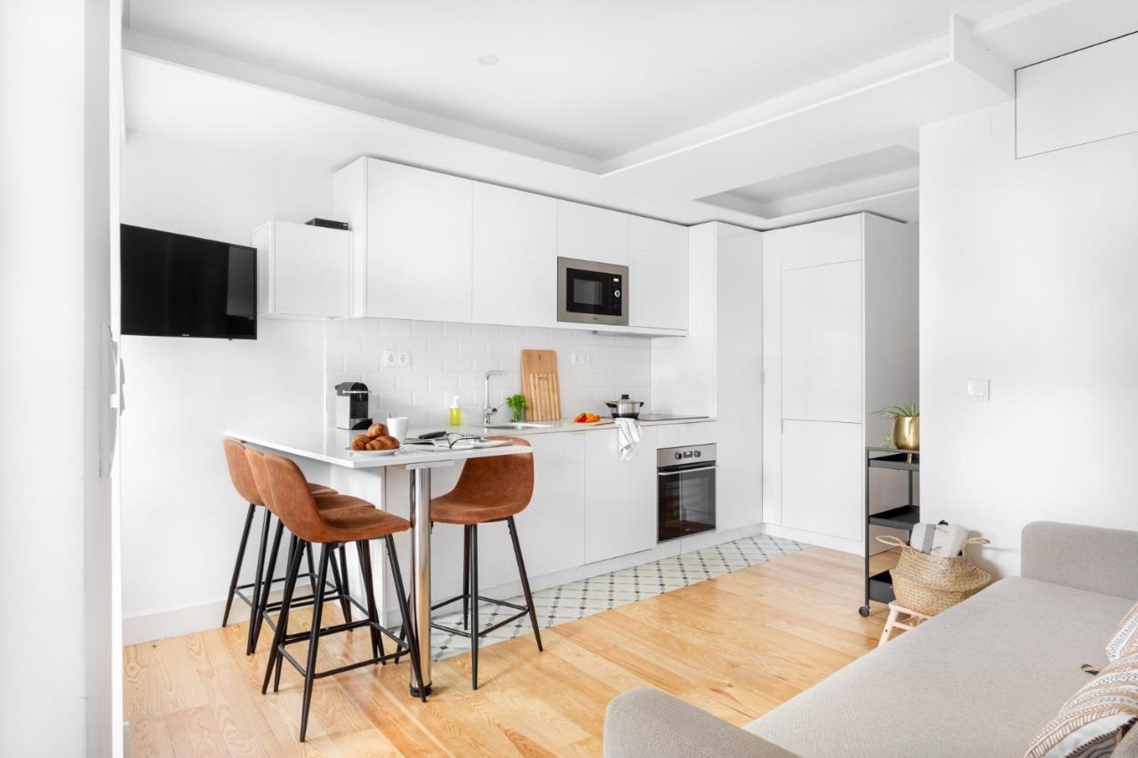 Joivy Principe Real 2Br Apt With Terrace Nearby Botanical Garden Of Лиссабон Экстерьер фото